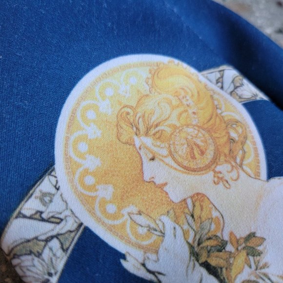 Wembley Alfons Mucha Art Nouveau STATEMENT tie - Picture 3 of 4